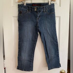 Mudd Dark Blue Jean Capris